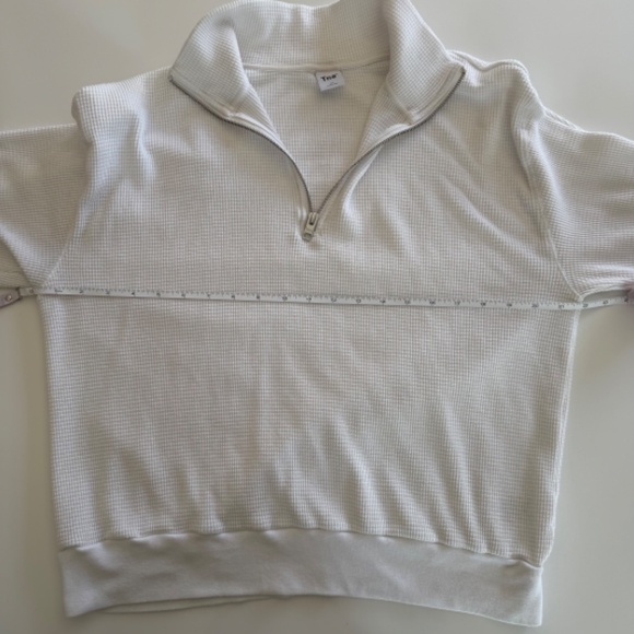 TNA-Aritzia-White-Waffle-1/4 Zip-Pullover-Oversized-Comfy-Size M - Picture 9 of 10